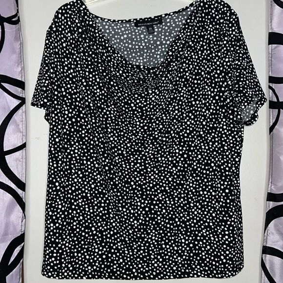 Briggs New York polkadot drape front short sleeve blouse - Picture 1 of 6